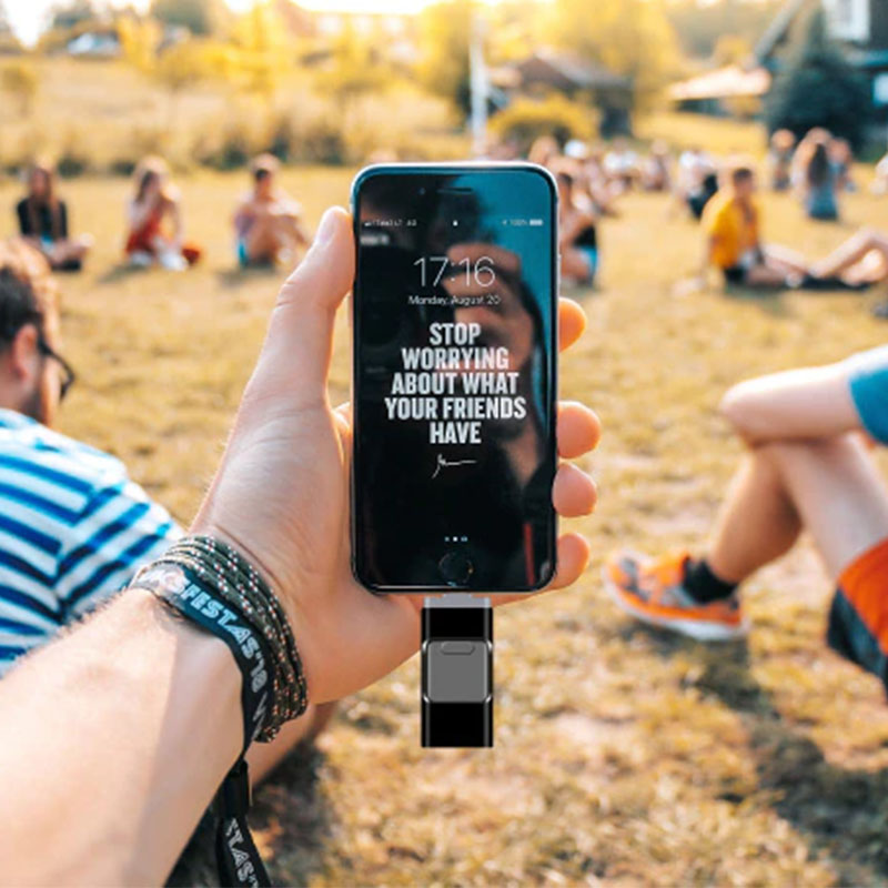 Phoxfer Flash Drive