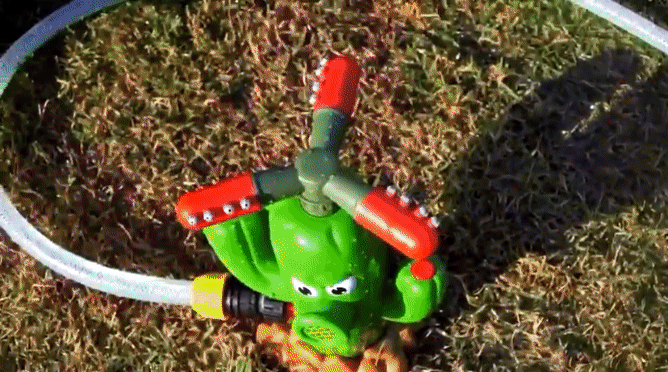 Water Sprinkler Baseball Toy
