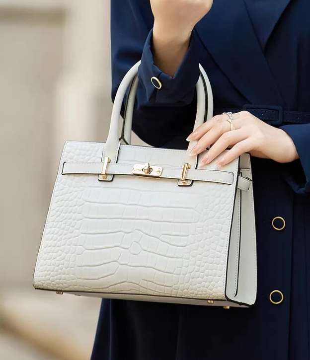 		City Trend Elegance Elite Leather Handbag	
