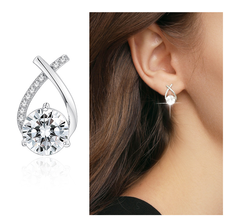 Last Day 50% Off – Diamond Round Stud Earrings