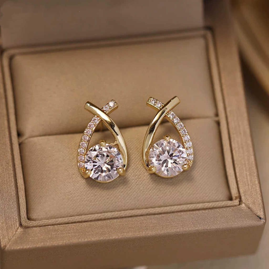 Last Day 50% Off – Diamond Round Stud Earrings