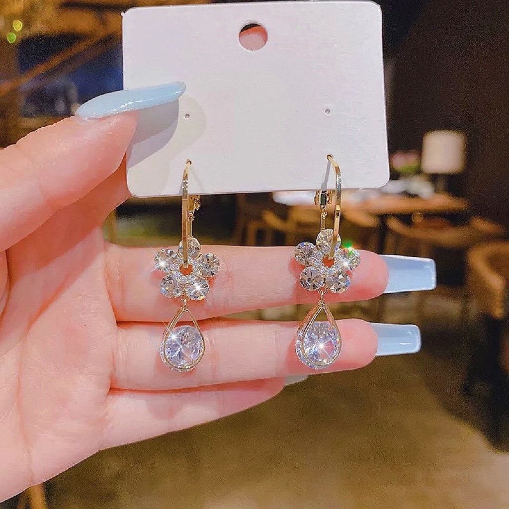 Fashion Flower-crystal Earrings