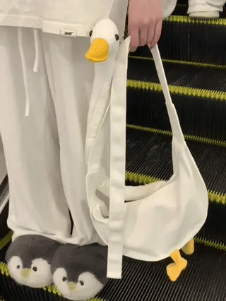 Silly Goose-bag – Honk Your Enemies