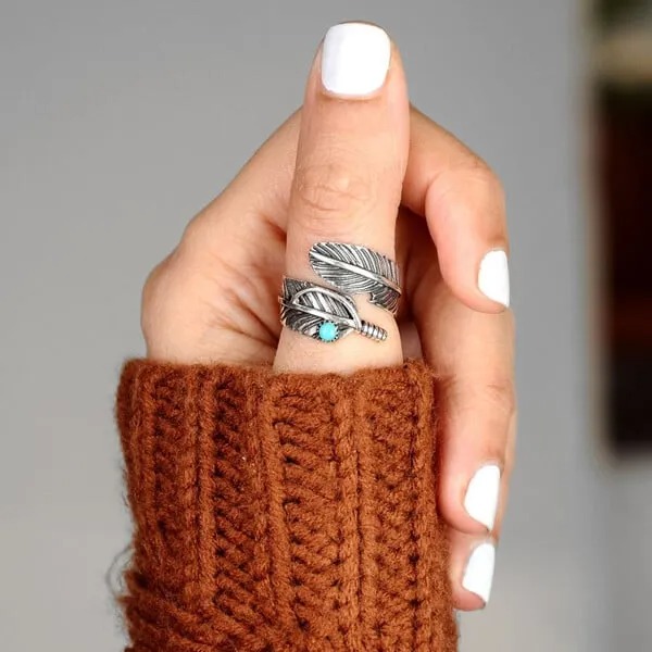 40% Off – Turquoise Adjustable Ring