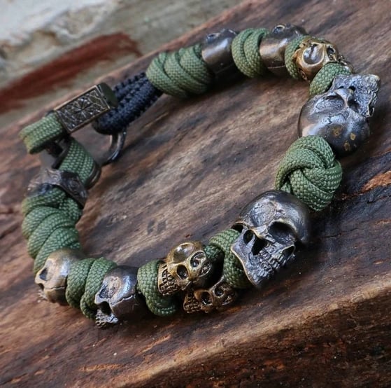 Skull Premium Paracord Bracelet