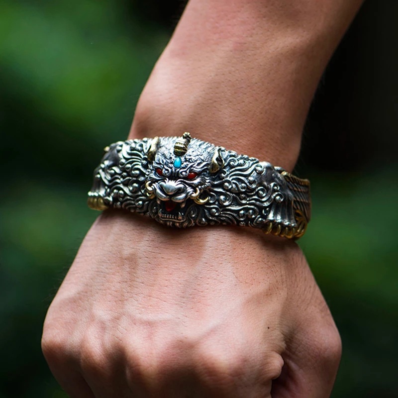 Pixiu Retro Domineering Open Bracelet