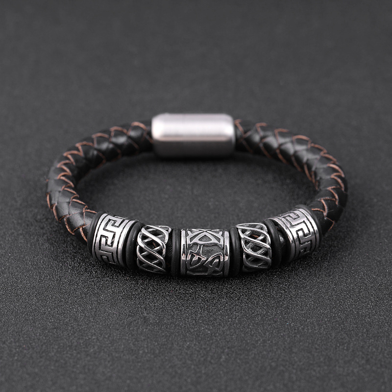 Mens Fashion Hot-selling Personality Cowhide Bracelet Woven Accessories