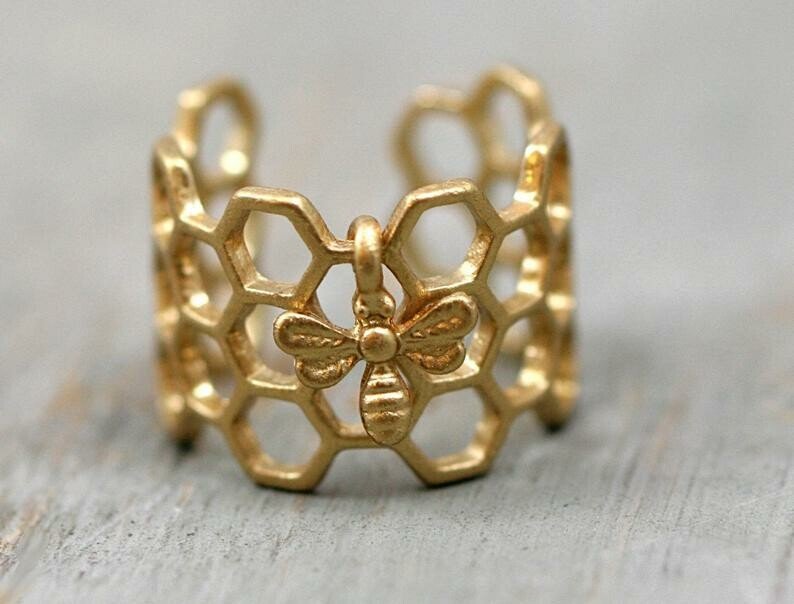 925 Vintage Wide Band Bee Ring🐝