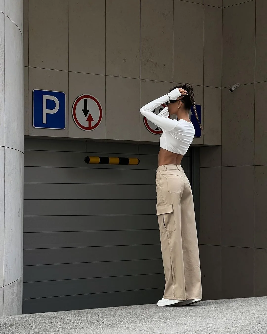 Mid Rise Button Zipper Multiple Pockets Cargo Wide Leg Casual Pants