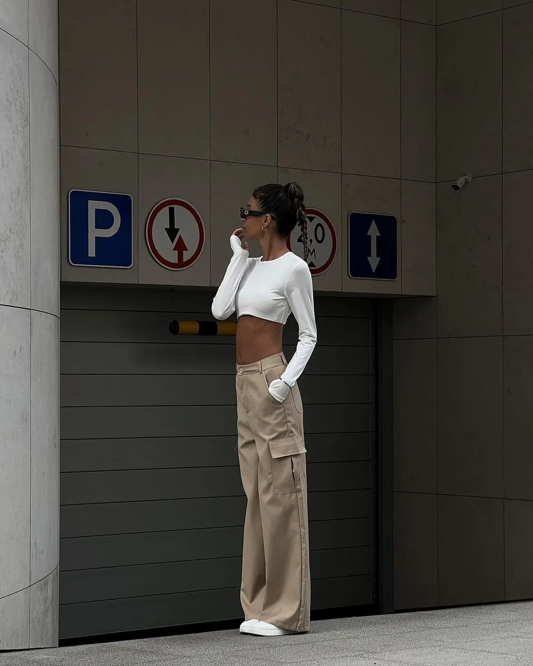 Mid Rise Button Zipper Multiple Pockets Cargo Wide Leg Casual Pants