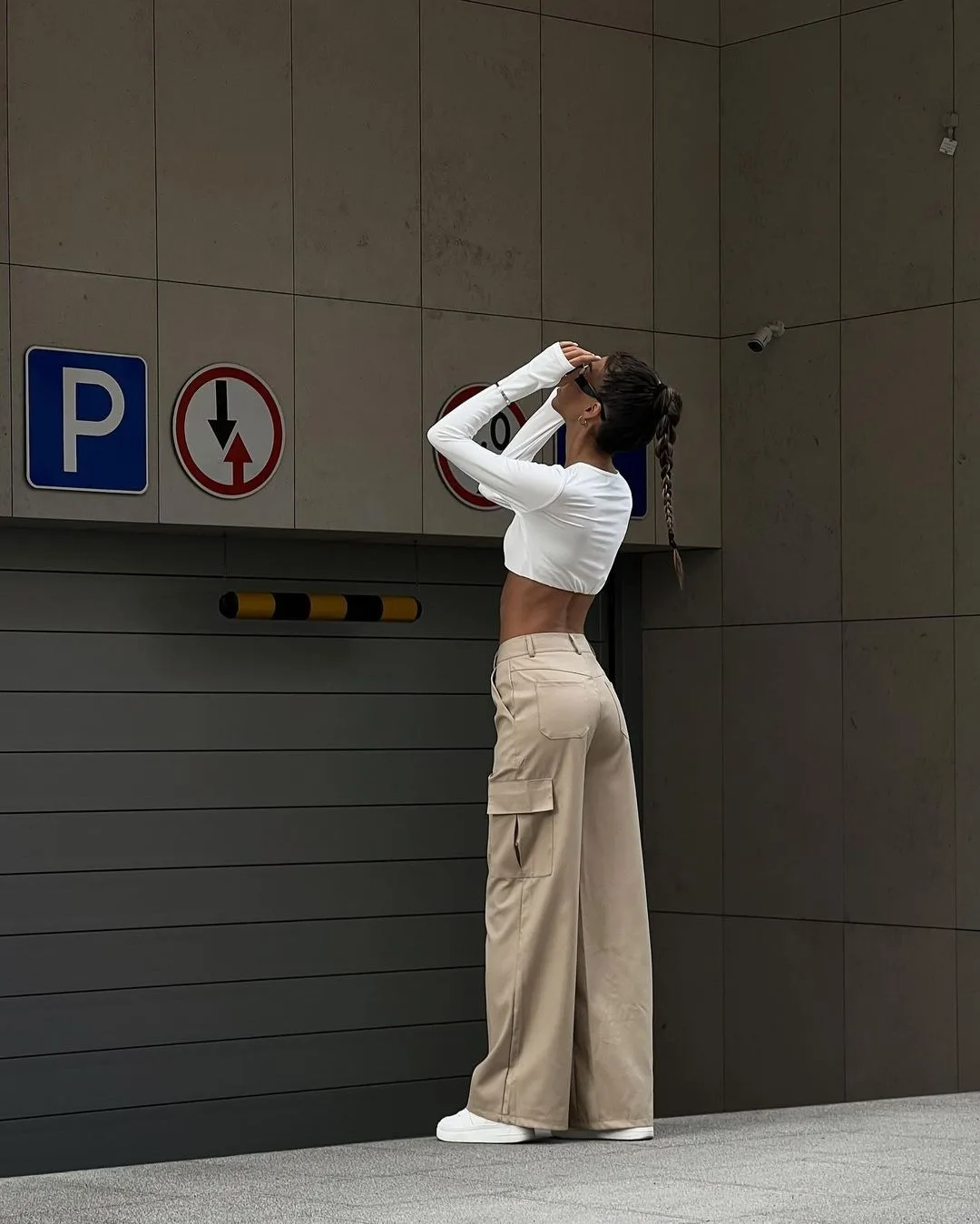 Mid Rise Button Zipper Multiple Pockets Cargo Wide Leg Casual Pants