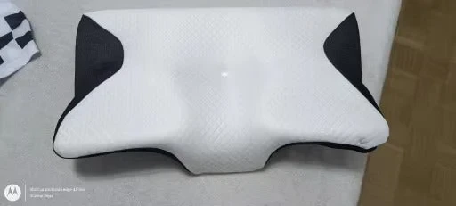 Cloudrest™ Ergonomic Memory Foam Neck Pillow For Support