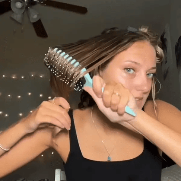 Define® Curling Brush