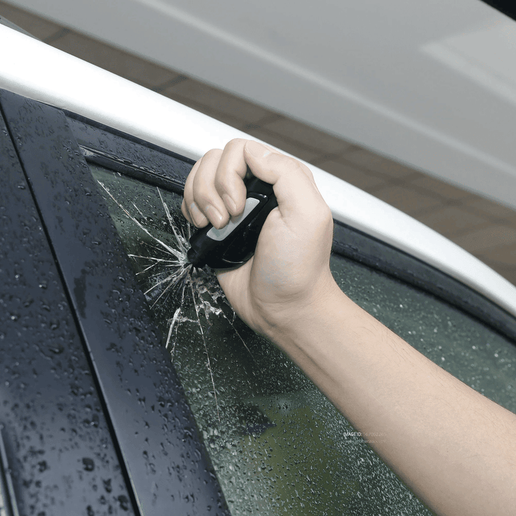 Strikebolt - Cut Quip