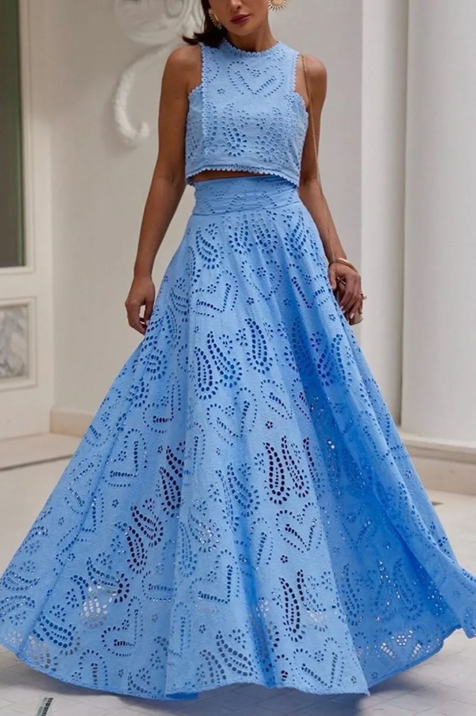 Exquisite Sleeveless Embroidered Hollow Lace Top & Skirt - Moachic