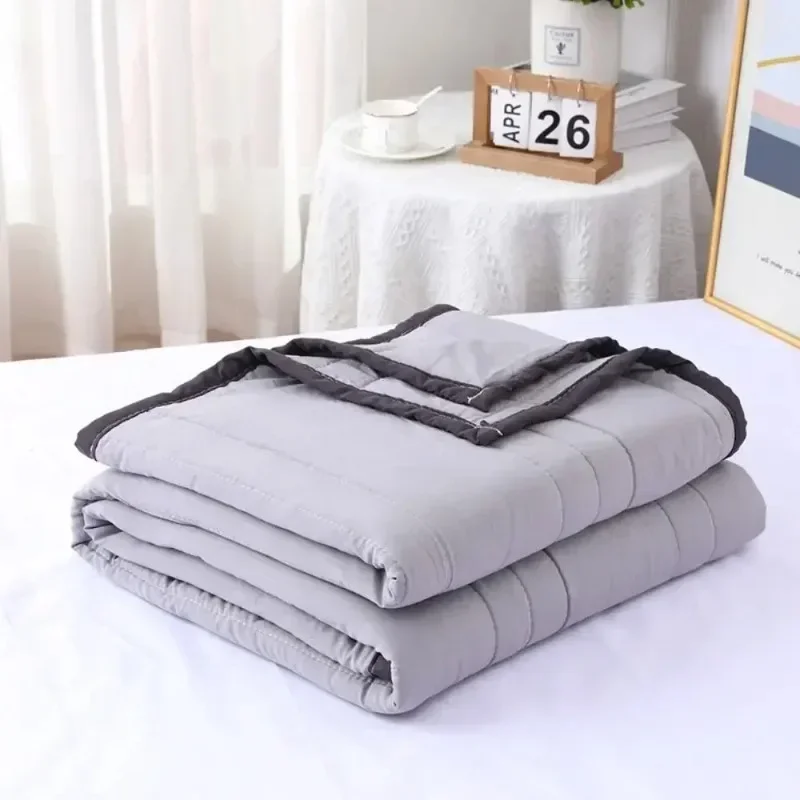 Ice Cooling Calming Blanket - Comfy Sleepers
