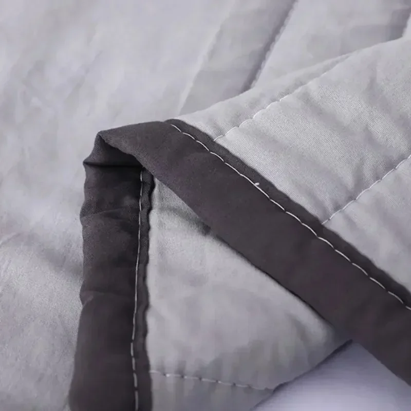 Ice Cooling Calming Blanket - Comfy Sleepers