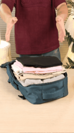 Travel Smart: Vacuum Compression Backpack – Your Ultimate Space-saving Adventure Companion!