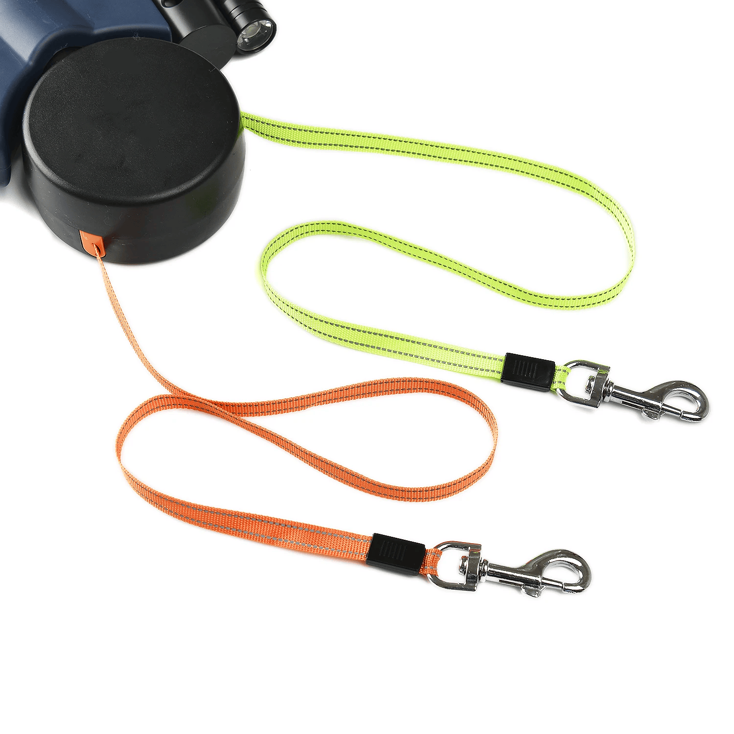 Dual Retractable Dog Leash – Walk Two Dogs Tangle-free