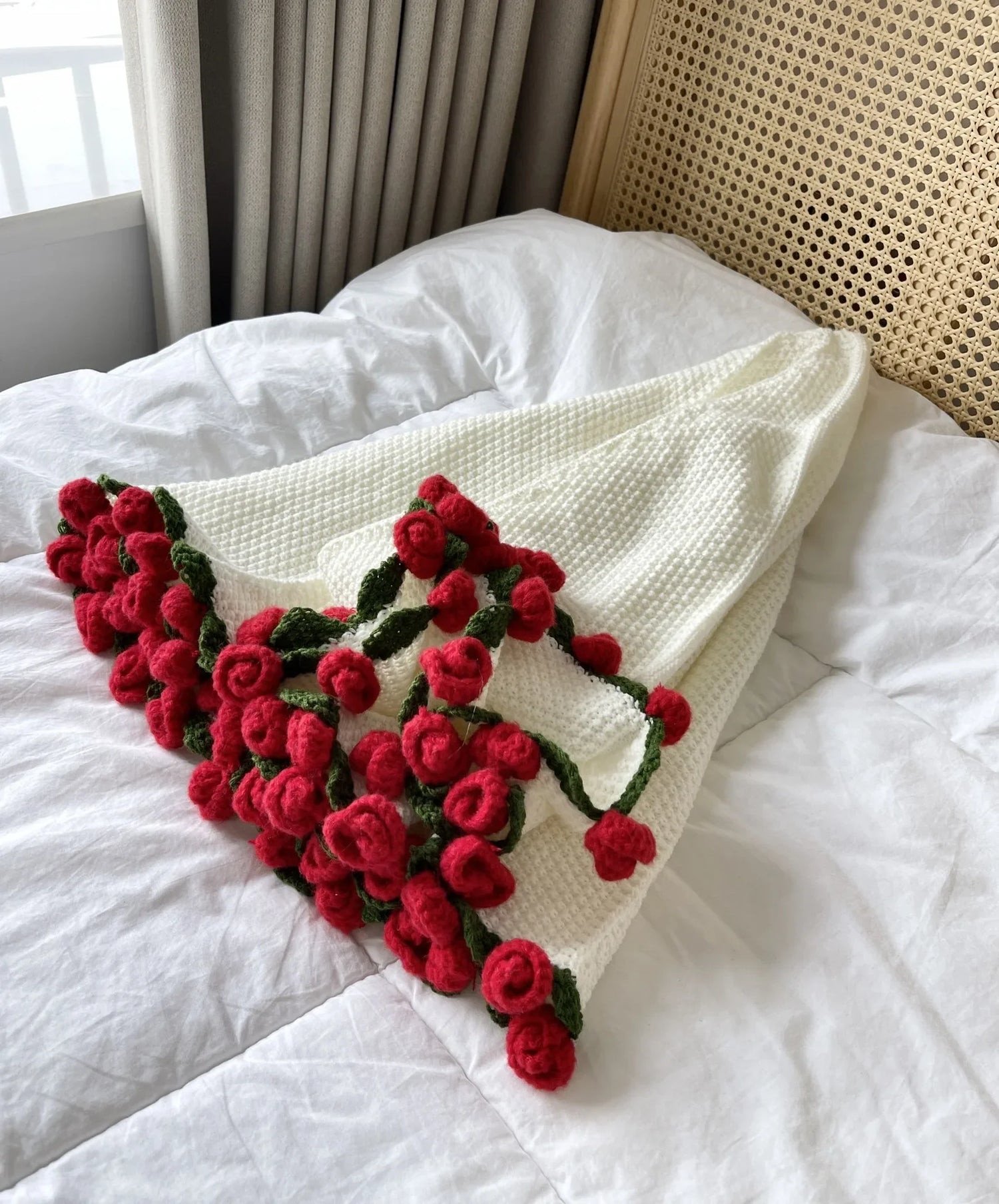 Handmade Roseblanket™ - Fira