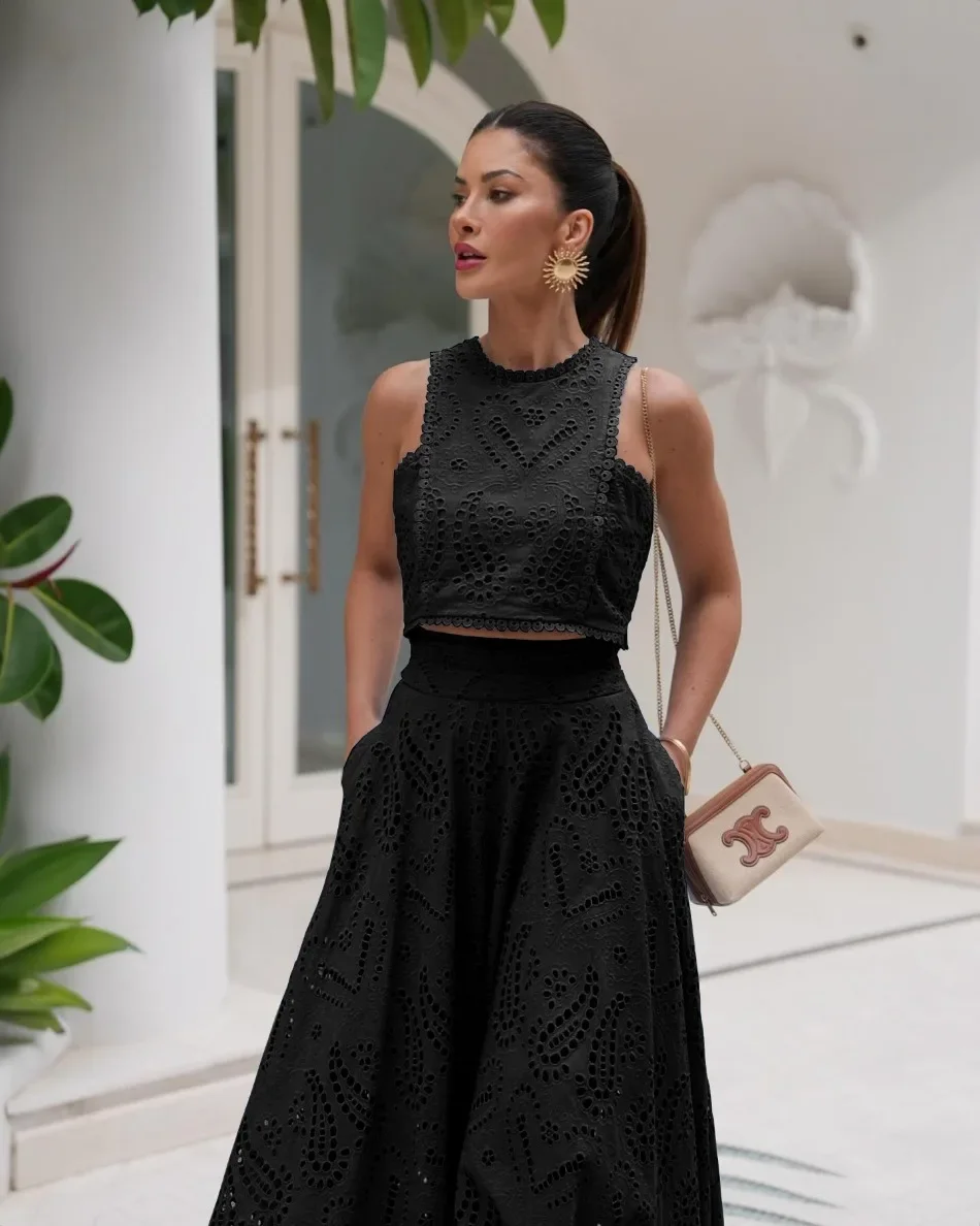 Exquisite Sleeveless Embroidered Hollow Lace Top & Skirt - Moachic