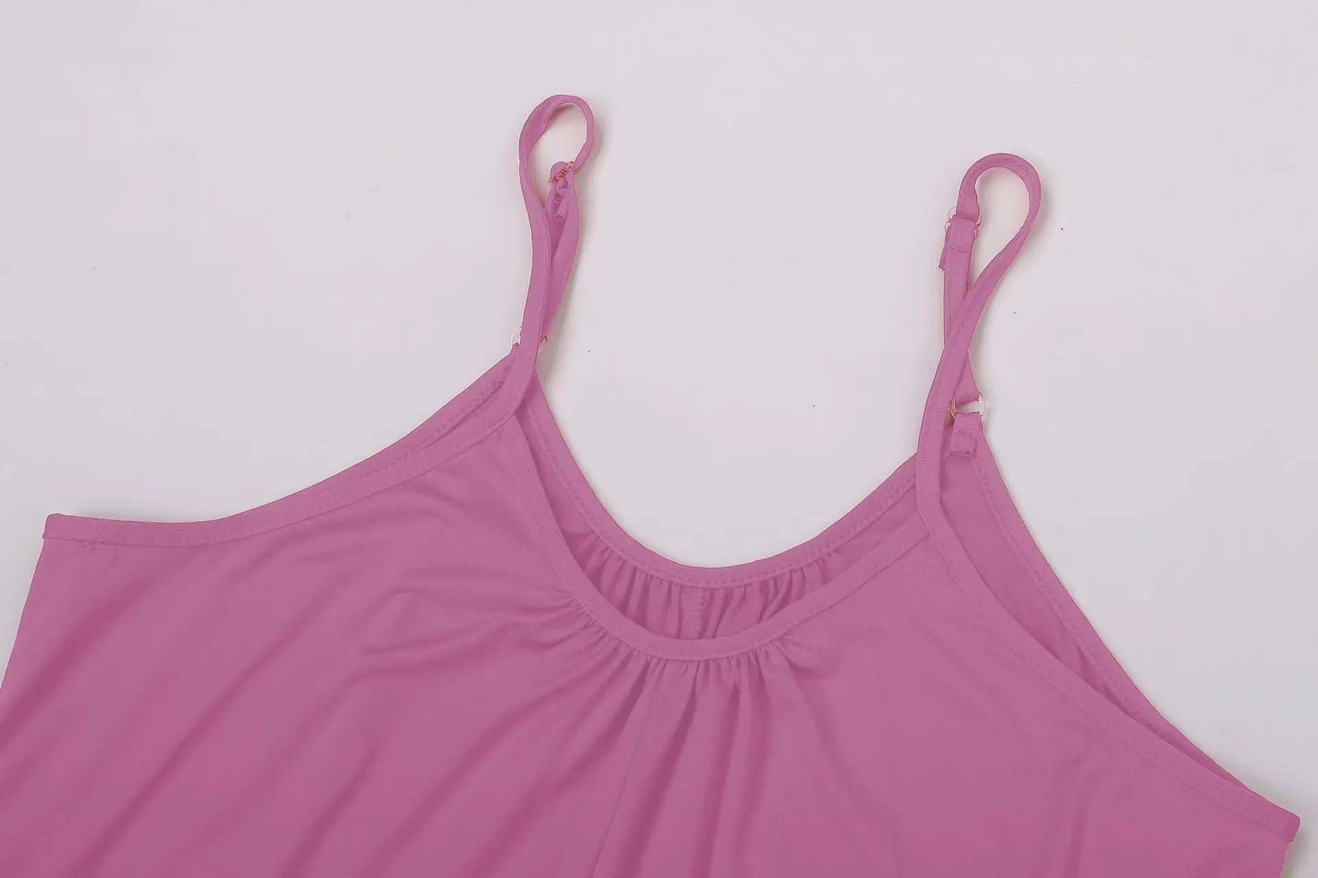 Womens Sleeveless Jumpsuit - V-neck, Pockets, Casual Knit - Moda Me