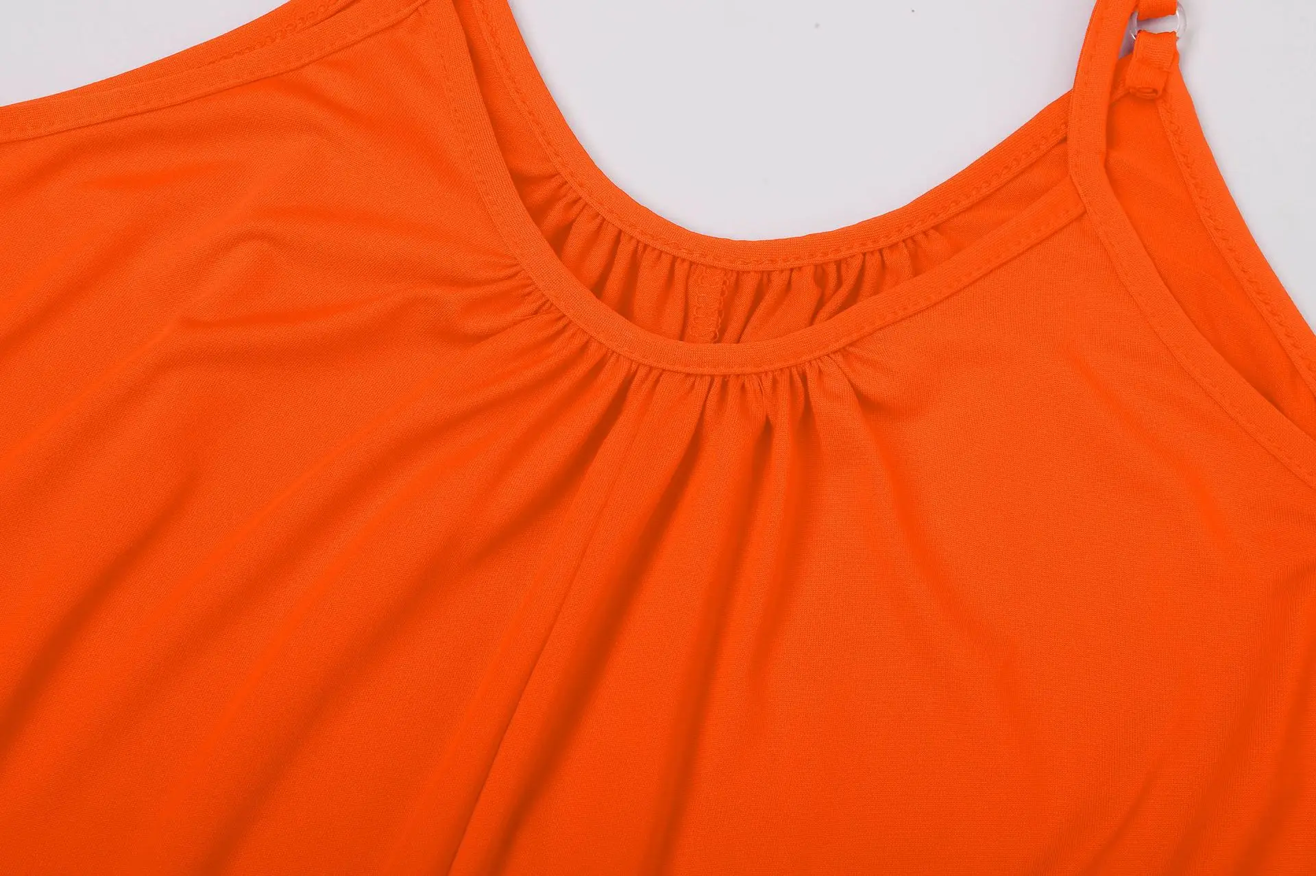 Womens Sleeveless Jumpsuit - V-neck, Pockets, Casual Knit - Moda Me