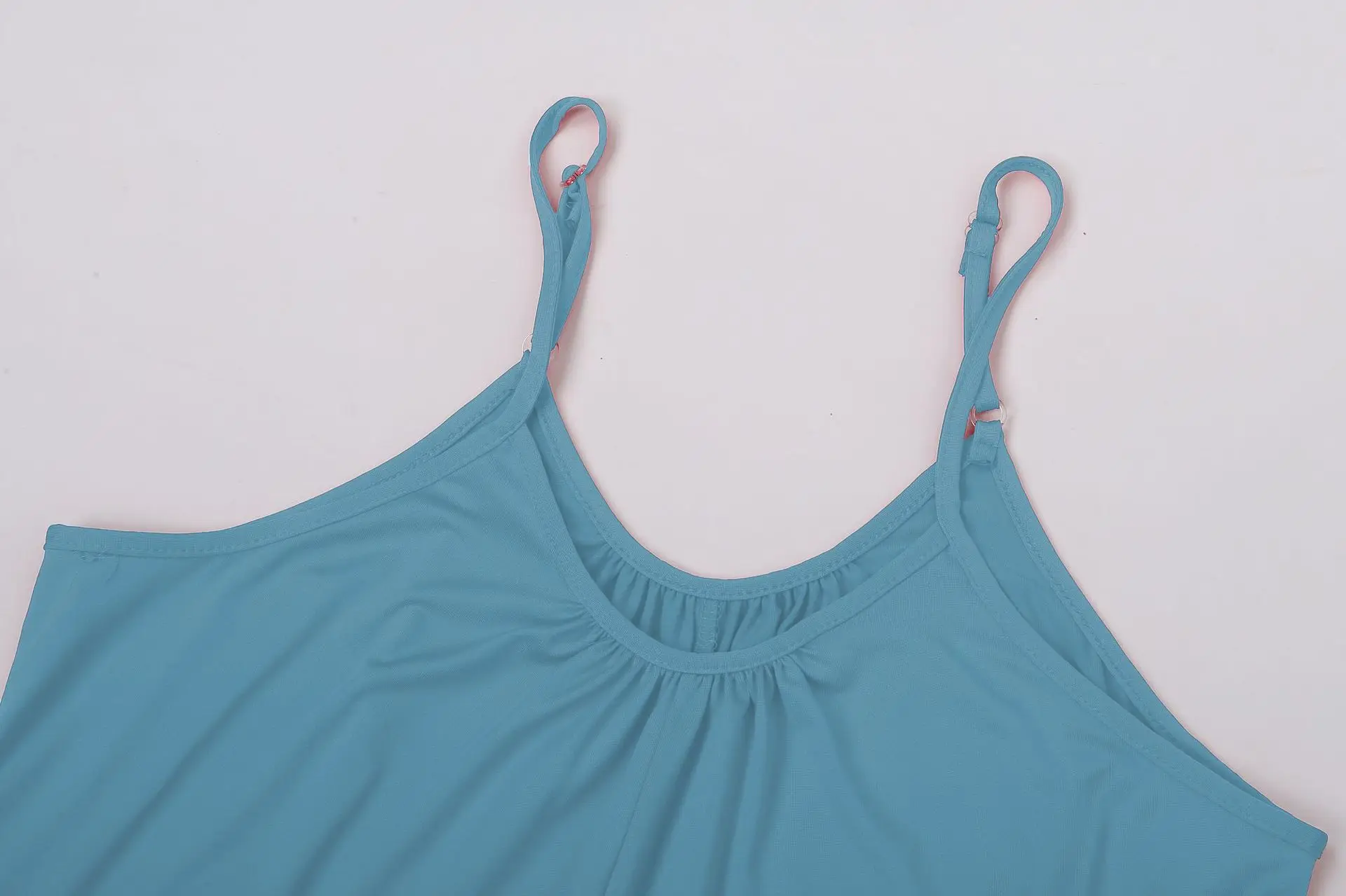 Womens Sleeveless Jumpsuit - V-neck, Pockets, Casual Knit - Moda Me